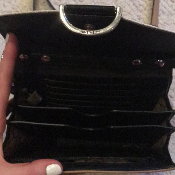 Purse - Picture 3 of 5